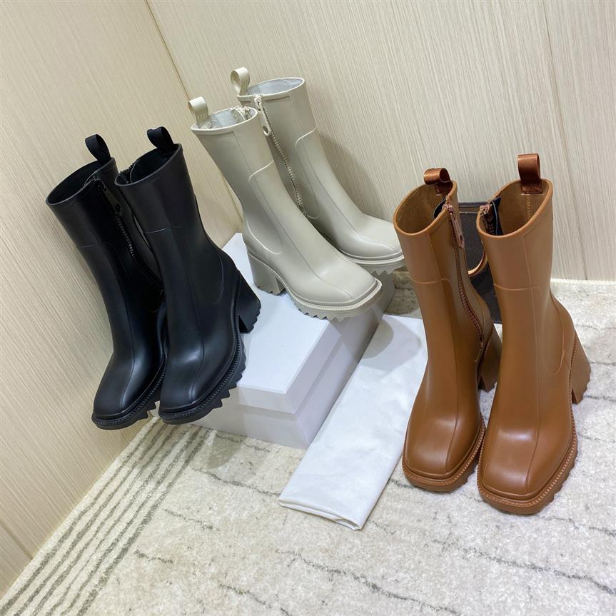 

2021 Women Betty PVC rain boots Womens half booties leather platform heel knee boot Top designer ladies thick bottom shoes box siz197I, Custom color