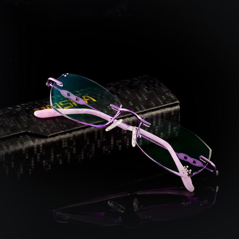 

Fashion Sunglasses Frames Diamond Rimmed Myopia Glasses Pure Titanium Ladies Rimless Gradient Women Accessories