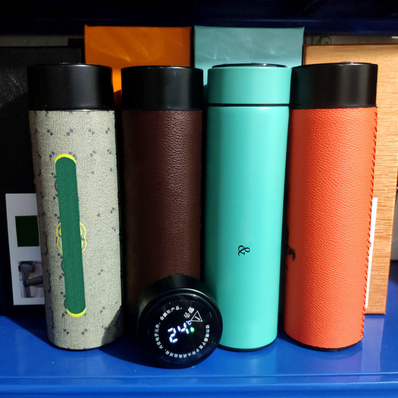 

Smart Tumblers LED Temperature Display Lids Luxury Designer Stainless Steel Mugs Coffee Tea Cups Thermos Cup Tumblers002, Glasses case