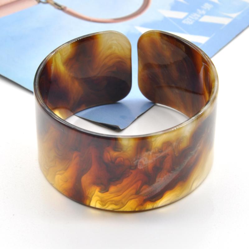 

Bangle Vintage Lightweight Water Pattern Wide Width Acrylic WomenBangleBangle
