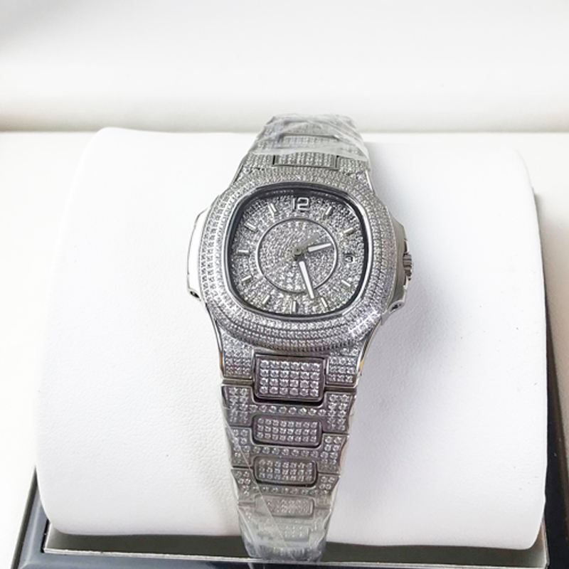 

Silver Iced Out Diamond Watch 33mm women Zirconia Stones Sapphire glass quartz 904L stainless steel Luxury lady CZ Watches with box papers