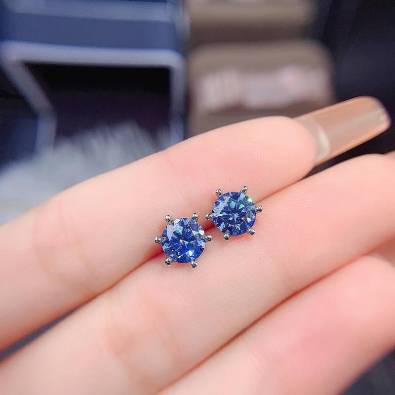 

Stud Moissanite Earrings Women Silver 925 Sterling Shiny Gem Better Than Diamond Gift GRA CertificateStud