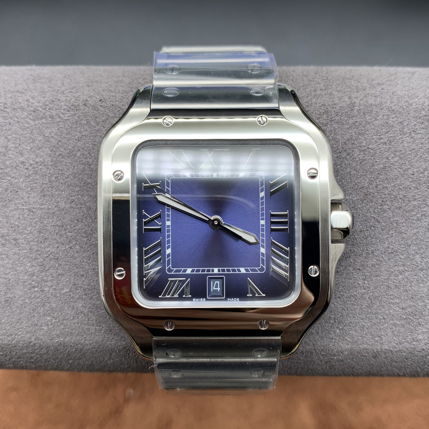 

Classic men's watch gradient blue dial 41mm Roman numerals fine steel pointer sapphire crystal glass stainless steel automatic machine