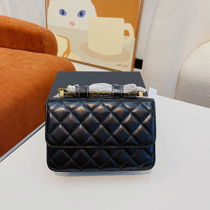 

Designer Handbags Shoulder Chains Bags Clutches Flaps Totes Bags High Quality Quilting Leather Golden Logo Black Women Handbag Crossbody 2022 Purse Bag