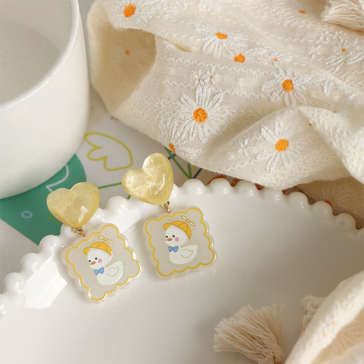 

Summer New Cute Duck Earrings Funny Children's Square Lace Yellow Glittering Love Earclip