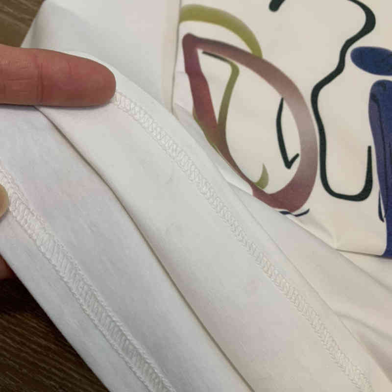 Marque de mode masculine à chaud T-shirt à huile de peinture d rond cou rond tshirt masculin et femmes coton à manches courtes tshirts de style e