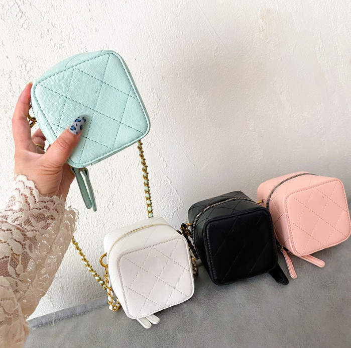 

Fashion Children diamond lattice square handbags kids metals chain single shoulder bag lady style girls messenger boxes purse A8682, Pink