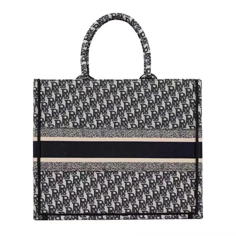 

Luxury Card Holders Crossbody bags Quilted Purse Evening Totes Backpacks Designer Handbag Beach Luxuries Wallets Women Multi Pochette Bag Zhouzhoubao123 LV7T, No bags