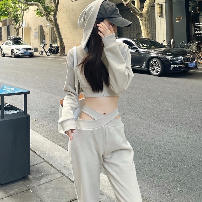 

Fashion Casual Sets Women Long Sleeve Crop Zipper Hoodies + Side Waist Hollow Out Intersect High Waist Loose Long Pant, Apricot