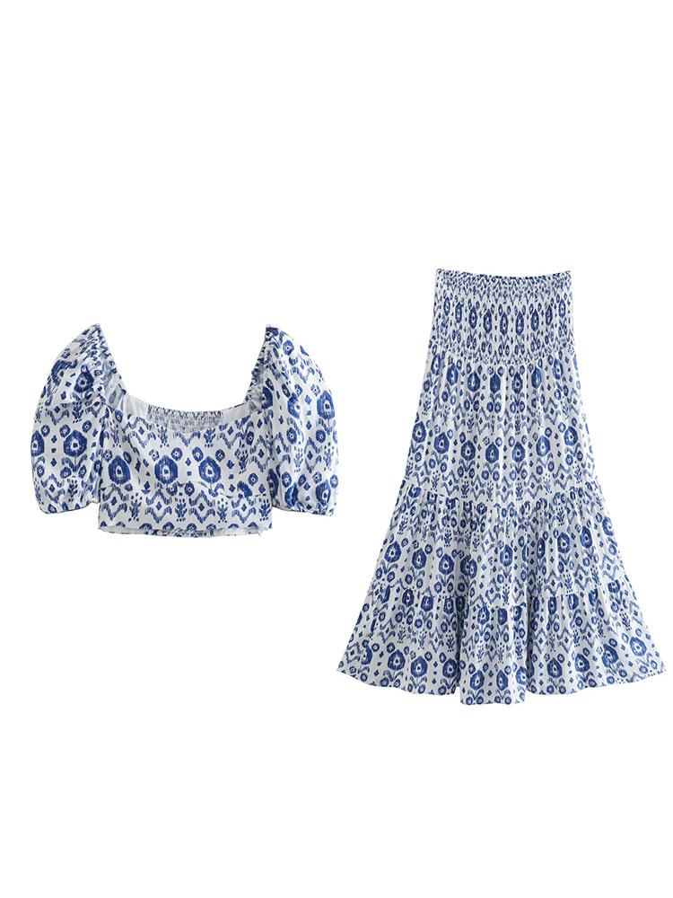 

Women' T-Shirt Ladies 2022 Summer Chic Fashion Flower Print Cropped Top Casual Retro Square Collar Slim Bubble Short Sleeve ShirtWomen, As shown