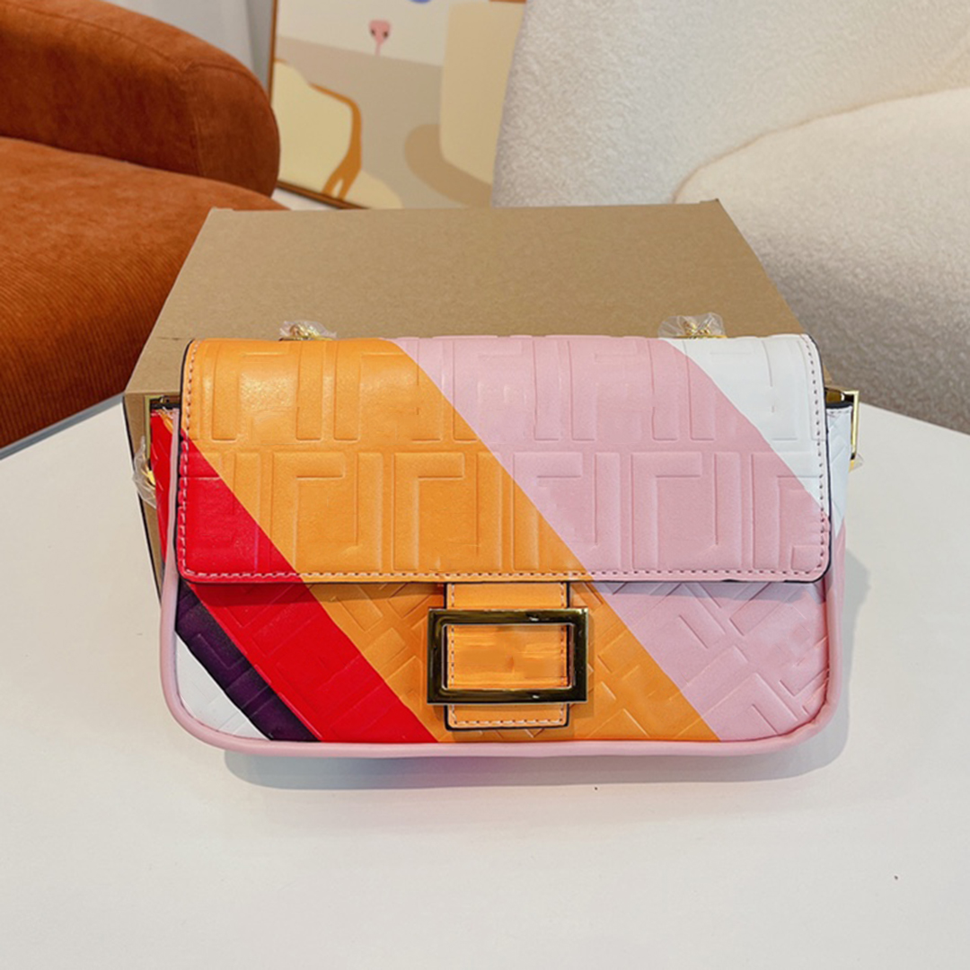 

Designer Women Classic Baguette Clutch Bag Italy Roma Brand Crossbody Handbags High Quality Lady Genuine Leather Saddle Shoulder Chain Bag Luxurys Designers Bags, Multi-color