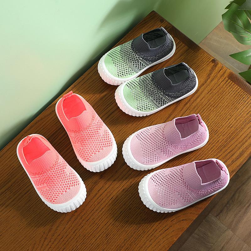 

Athletic & Outdoor Kids Shoes Solid Flying Woven Flat Casual Breathable Soft Mesh Boys And Girls Gradient Children Fashion ShoesAthletic, Gray and green