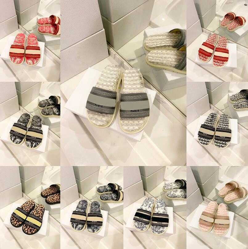 

Top Quality Women Embroidery Slippers Leopard Houndstooth Sandal Designer Canvas Flat Bbottom Slippers Classic Womens Summer Outdoor Leisure, Box