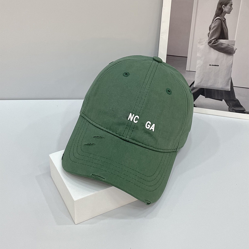 

Designer Baseball Caps For Women Mens Fashion Ball Cap Classic Snapback Hat Casquette Fraise Bucket Hats Fit Summer Outdoor Sports 2206304XQ, As pics