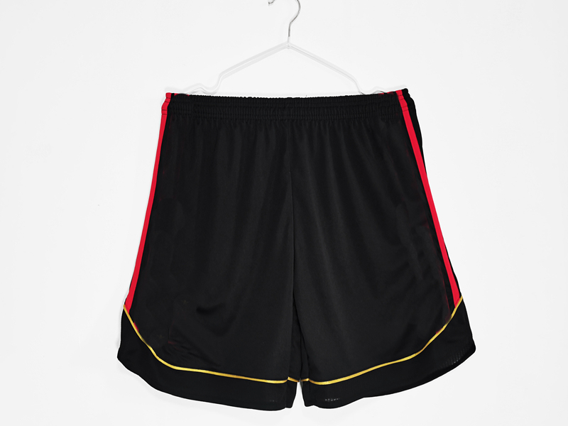 

Retro classic 2006 2007 KAKA Soccer Shorts AC MALDINI INZAGHI NESTA SHEVCHENKO milan football Sports pants, 06/07 home