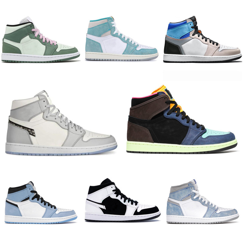

Top University Blue 1s 1 basketball Shoes black white UNC Bred Banned Seafoam Bio Hack Court Purple Dark Mocha Hyper Royal Turbo Green Smoke Grey men women sneakers, Bubble bag