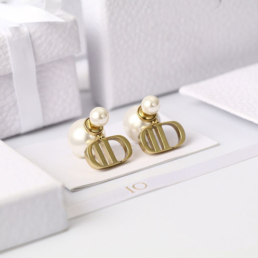 

Letter Designer Earrings Tassel Earing Stud Women Pearl Petit Tribale Jewelry Fashion Navy cd