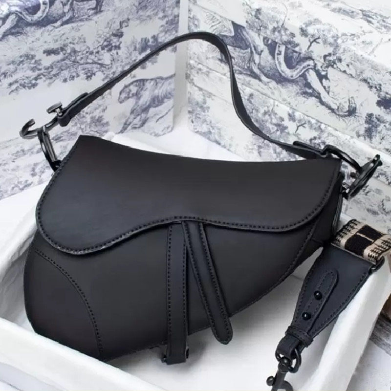 

Luxury Card Holders Crossbody Quilted Purse Evening Bags Totes Backpacks Designer Handbag Beach Luxuries Wallets Women Multi Pochette Bag Zhouzhoubao123 G6WL, No bags
