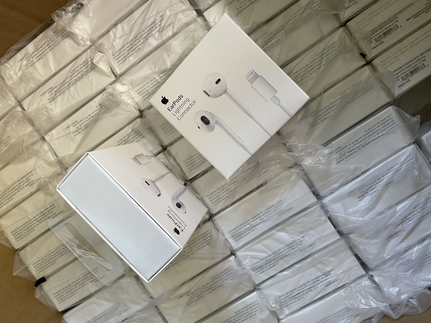 

Original Earphones for iphone 7 8 X 11 12 13 Pro Max Stereo Bass Wired Headphones In Ear Earbuds With Mic Headset With packaging, White