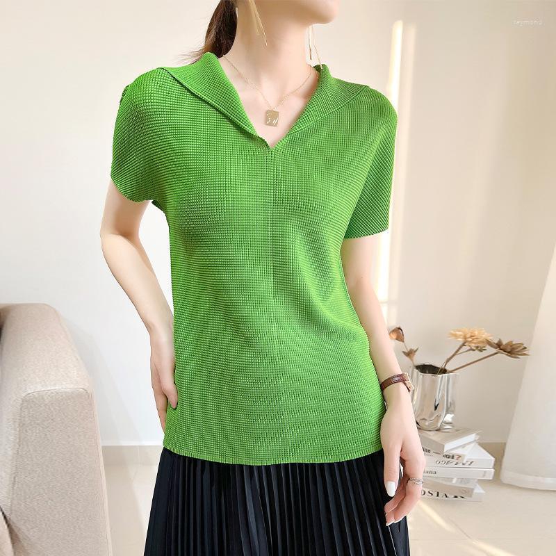 

Women's T-Shirt Miyake Pleated Top Women's Shirt Summer V-neck Loose Casual All-match Short-sleeved T-shirtWomen's Women'sWomen's, Picture color
