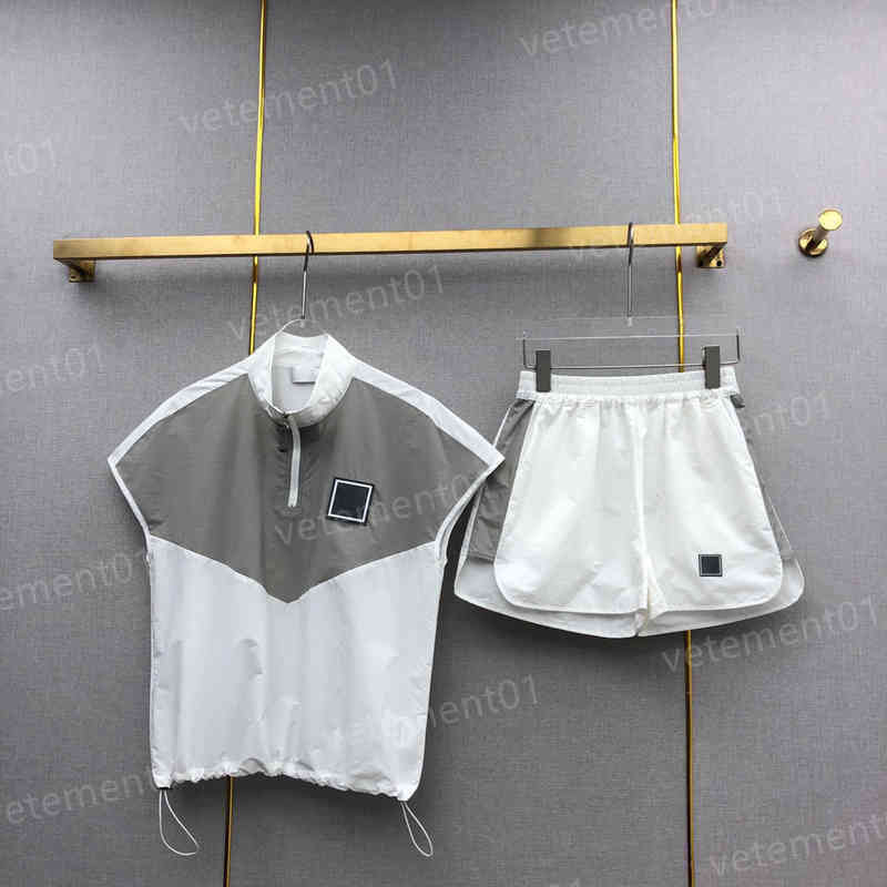 

Womens Two Piece Pants Vintage Colorblock T-Shirt And Double Cloth Shorts 2 Piece Sets Luxury Designer Tracksuits Women Clothing 0912