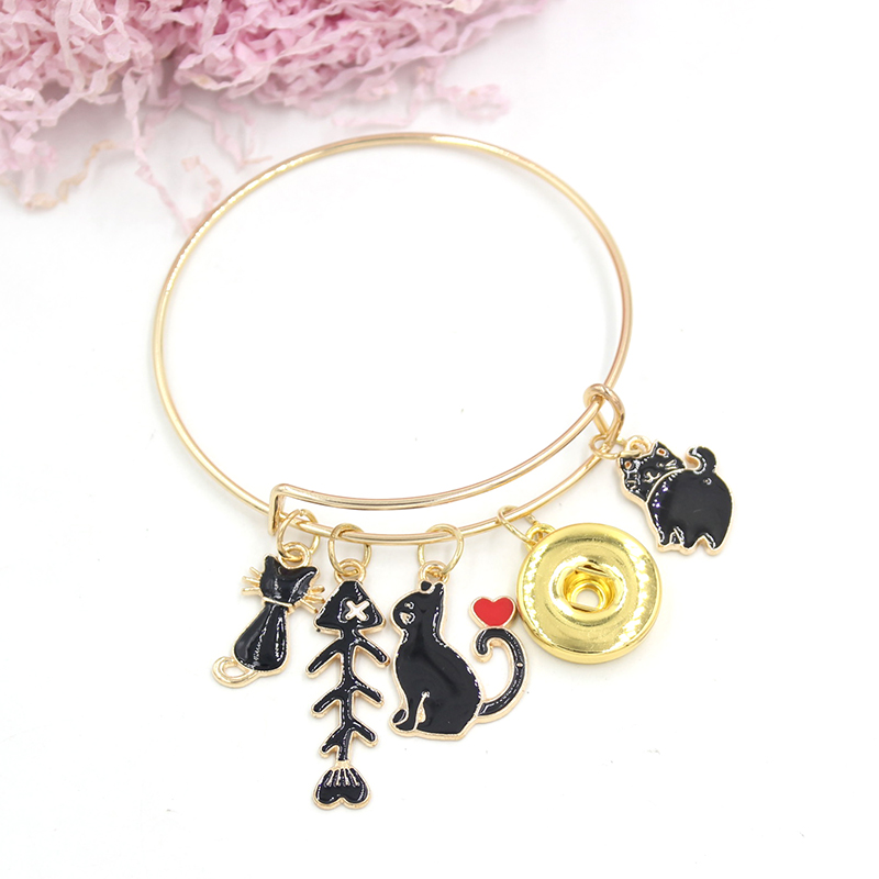 

Wholesale Gold Plated Women Bangle Bracelet Black Enamel Animal Pet Cute Cat Bracelets Gifts Pulsera Interchangeable 18mm Snap Jewelry