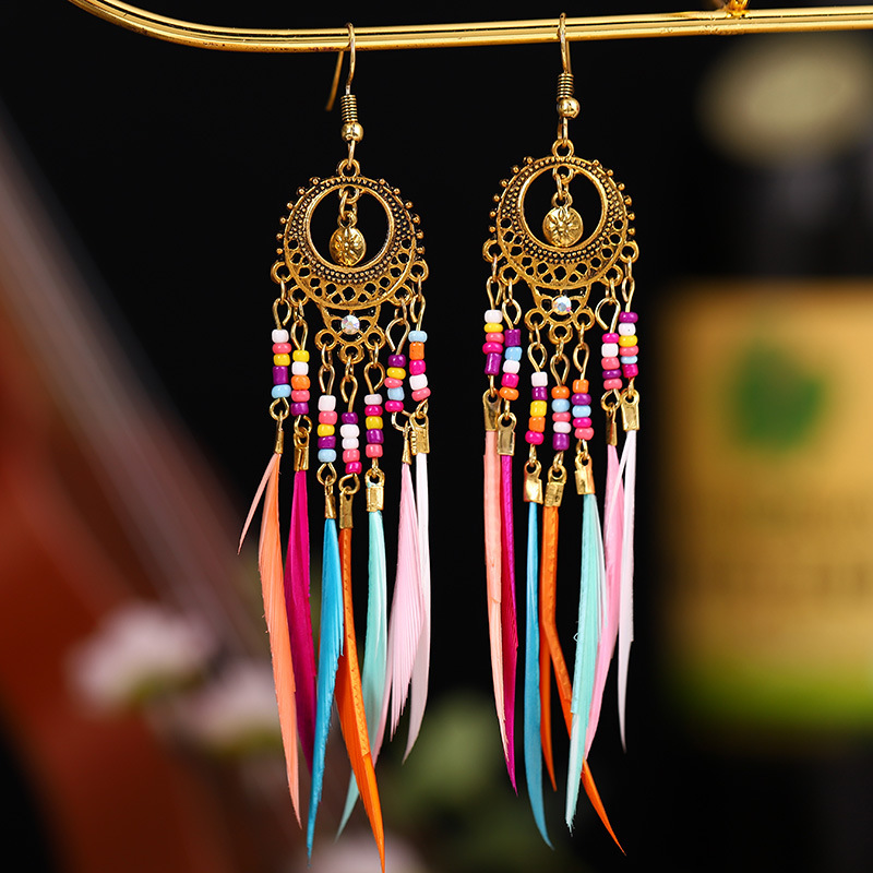 

New Fashion Hollow Out Long Feather Earrings Are Hot Selling Colorful Rice Beads Tassel Earrings