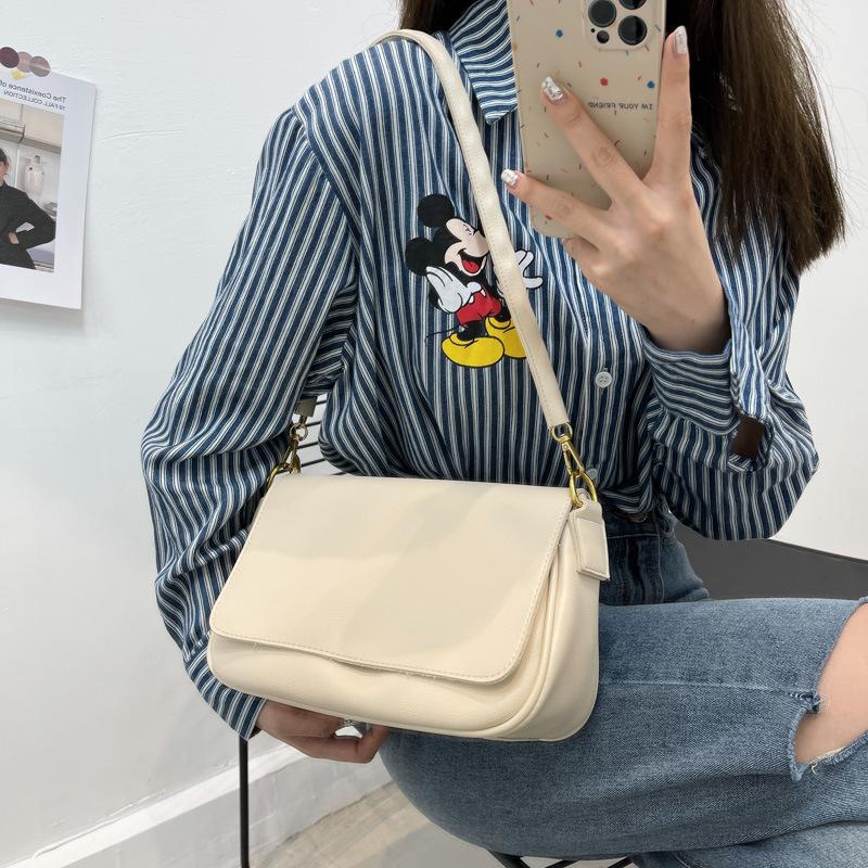 

Evening Bags Elegant Women Shoulder Bag PU Leather Female Crossbody Large Capacity Under Arm Fashion Solid Color Tote Handbag, Black