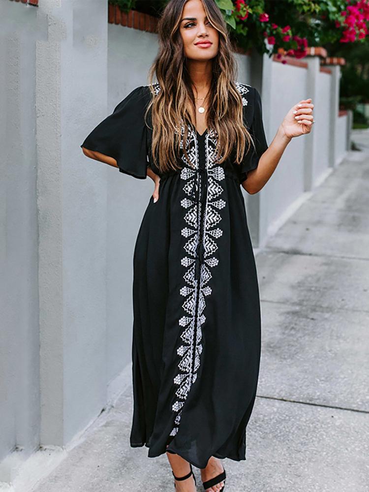 

Casual Dresses Fitshinling Holiday 2022 Embroidery Long Dress Beach Wear Bohemian Flare Sleeve A Line Pareos Robe Black Sexy Maxi WomenCasua