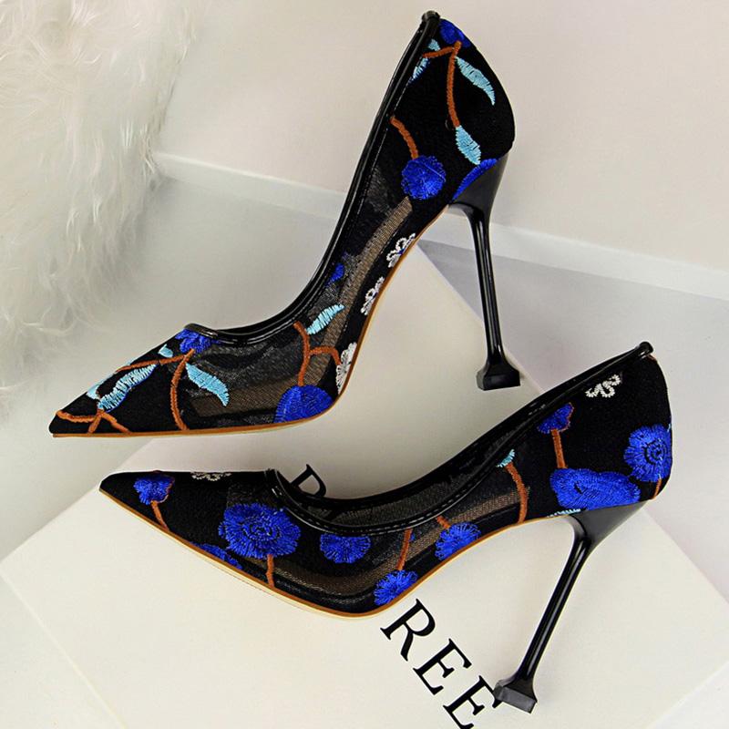 

Dress Shoes 2022 Women 10cm High Heels Sexy Pointed Toe Blue Pumps Valentine Embroider Air Mesh Scarpins Wedding Bridal Quality, Black