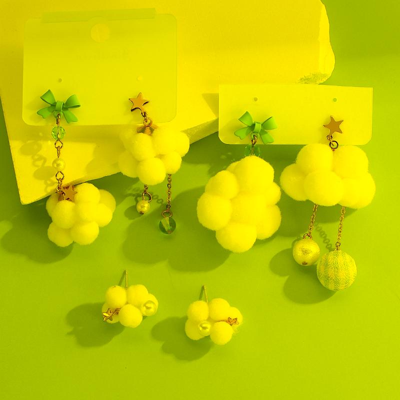 

Dangle & Chandelier Asymmetrical Cloud Plush Ball Crystal Drop Earrings For Women Girls Cute Korean Big Pendant Trendy JewelryDangle