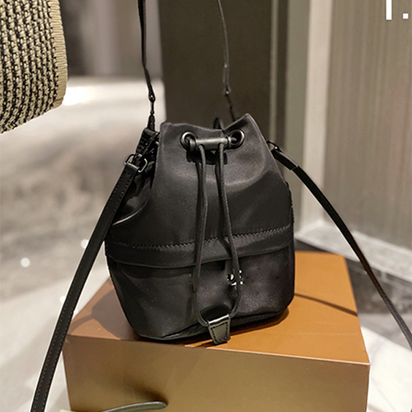 

Designer22 new vintage Ladies' bag rope bucket bag cowhide handbill shoulder satchel bags closed Lattice b, Customize