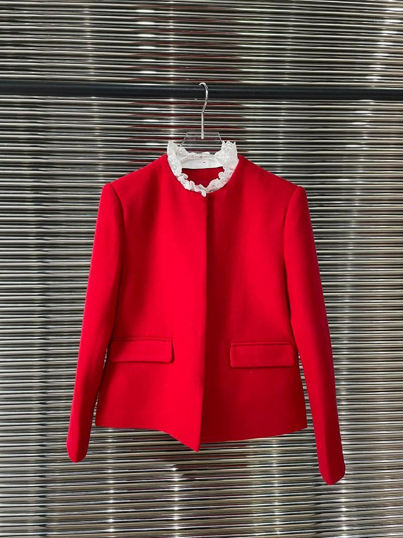 

Women' Jackets Big Red Woolen Cloth Cover