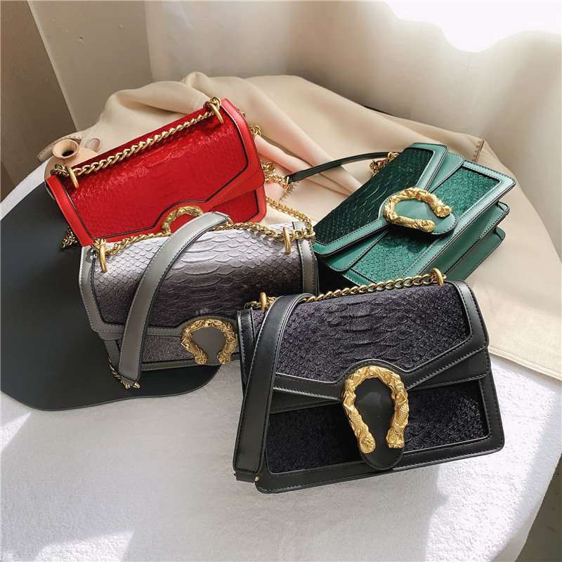 

Factory wholesale women handbag streets fashion Alligator chain bag winter flannel messenger bags street trend contrast leather handbags