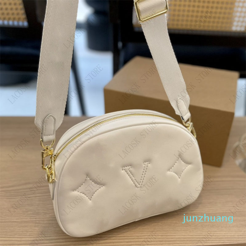 

Designer -Leather Shoulder Bags Women Fashion Totes Big Capacity Caossbody Wide Strap Camera Handbags Embroid Flower Letter, V 1 (22*16cm)