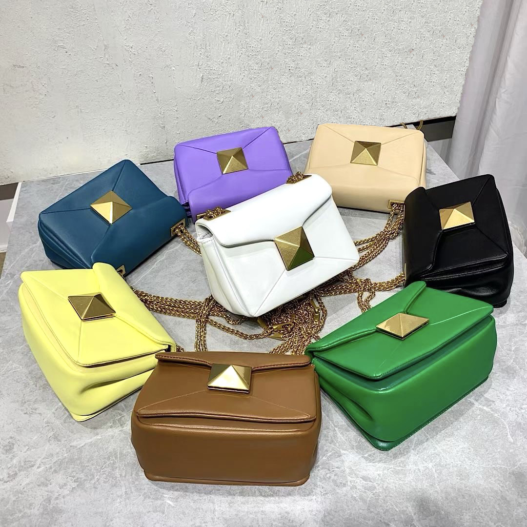 

Designer Genuine Leather Shoulder Bags Luxury lady chain messenger bag Plain cross body bag for women Oversized Flap Rivets eight colors Metal chain mini handbag, Extra shipping(not for sale)