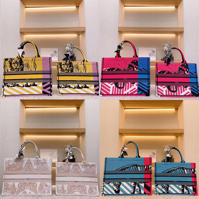 

Classic High Quality Jungle Pop pink embroidery tote Bags Canvas Shopping Women Handbags Luxurys Designers totes Trend Large Capacity travel booktote, I need see other product