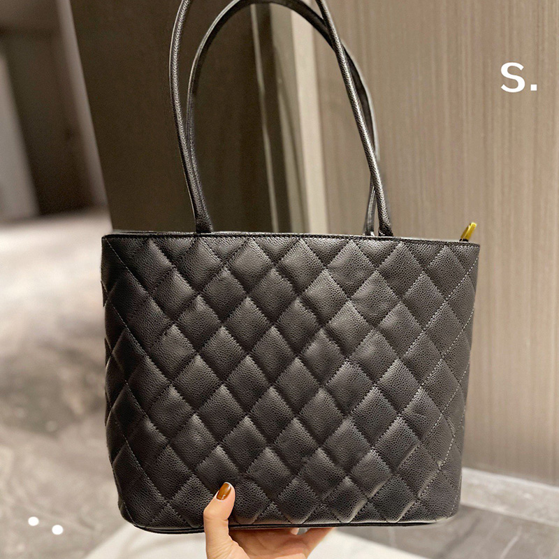

2022Ss Spring Summer Quilted Classic Vintage Bags Top Handle Totes Large Capacity Shoulder Fashion Calfskin Caviar Leather Luxury Designer Handbags 31*25C, Black