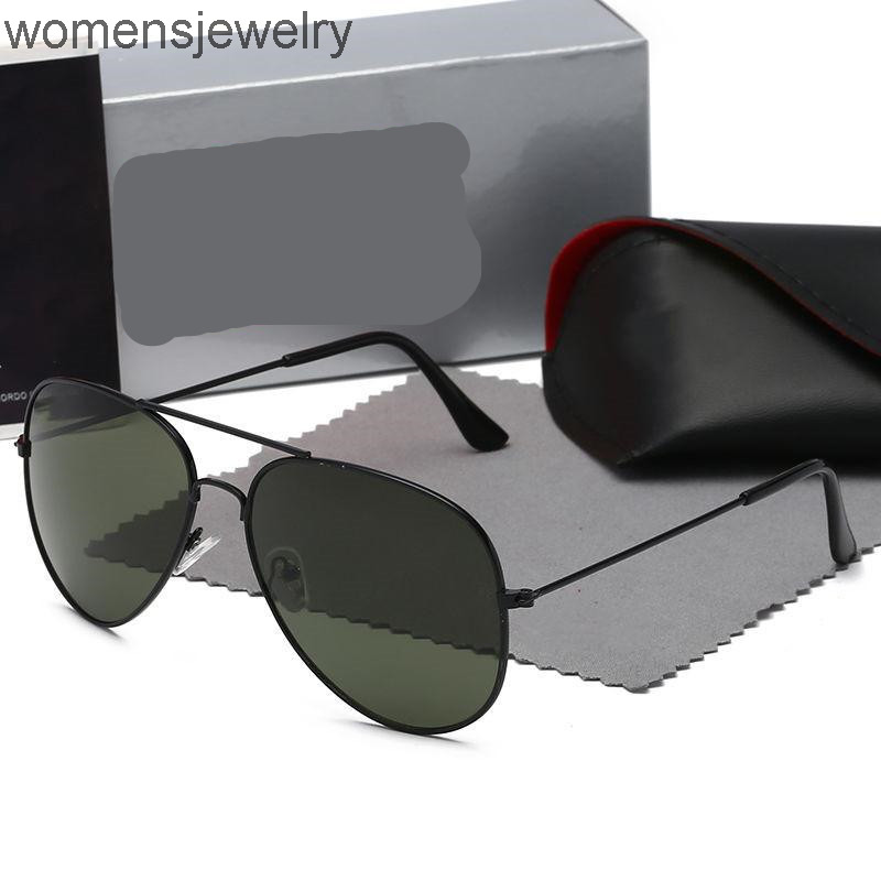 2022 Lunettes de soleil designer de haute qualité hommes femmes verres de soleil classiques aviateur Modèle Lenses Double Bridge Design Fashion F