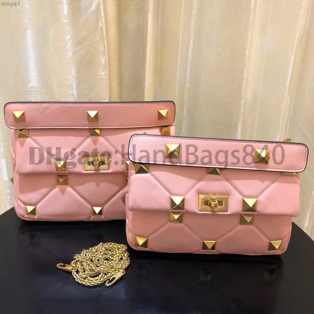 2021 ladies fashion designer Plain bags high quality leather shoulder bag Metallic luxury rivet handbag