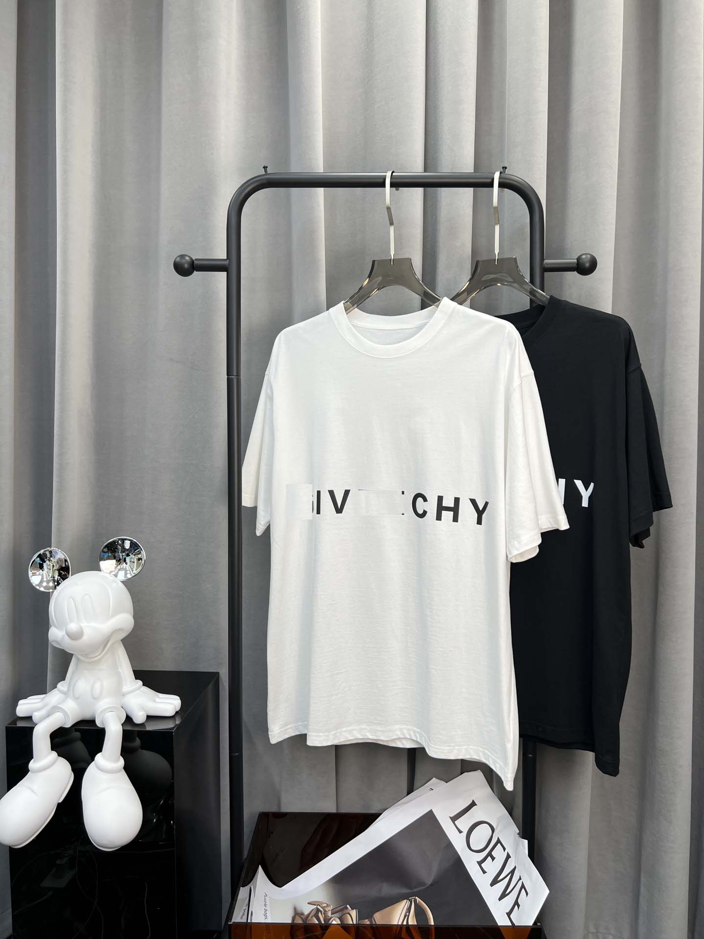 Mens T Shirt Designer For Men Womens Shirts Fashion tshirt With Letters Casual Summer Short Sleeve Man Tee Woman Clothing Asian Size M-XXXL V1218-image-780511413