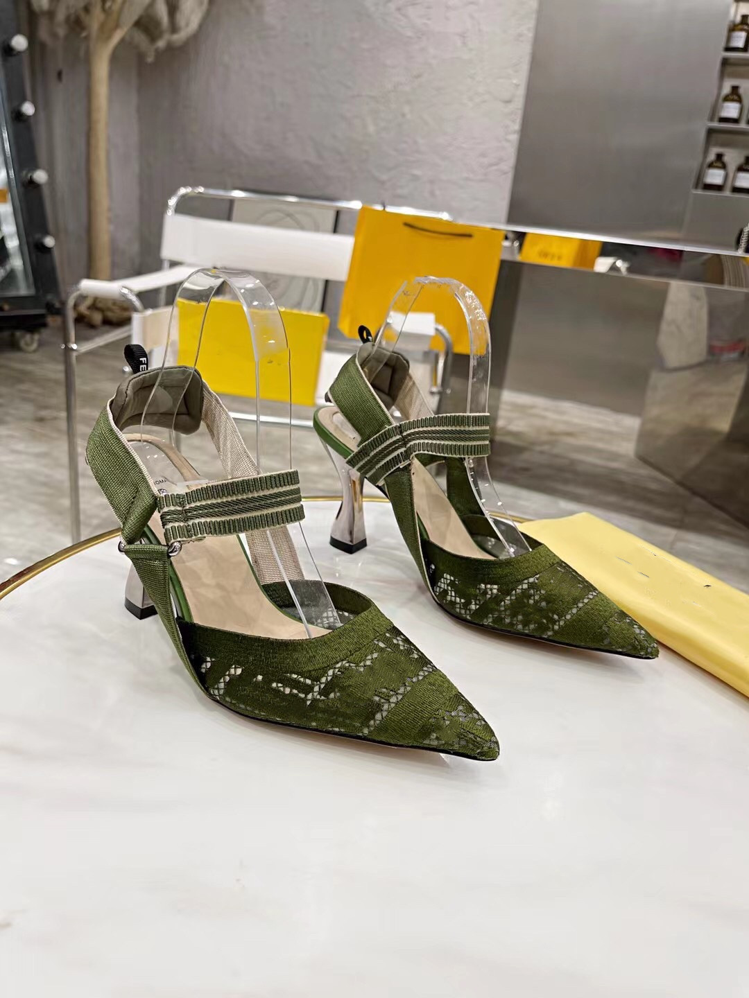 

Goatskin Grosgrain Pumps Genuine Leather Pearl High Heels Dress Shoes Lady Beige White Black Single Shoes Original 0329, 16