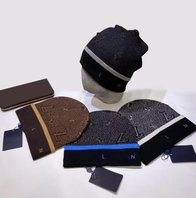 

Autumn and winter Desingers Luxurys Beanie Skull Warm Knitted Cap Ear Protection Casual Temperament Cold Cap Ski Caps Europe Tide 4 colors option to choose nice, C1