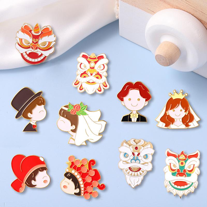 

Pins Brooches Creative Trendy Personalized Lion Oil Drop Lapel Brooch Badges Pin Denim Bag Gift Men Women Fashion Jewelry Clothes Decoration