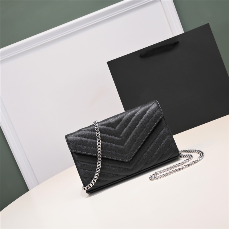 

Evening Bags Shoulder Bags Fashion Handbags Shoulder Luxurys Designer Bags metal chain gold silver women Handbag Genuine Leather bag Flip cover diagonal, Caviar red- golden chain