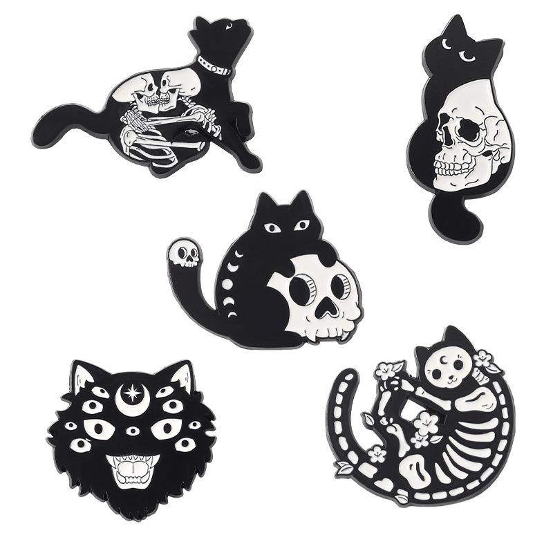 

Gothic Cat Enamel Pin Skull Skeleton Witch Cats Badge Brooch Lapel Pins Denim Jeans Shirt Bag Punk Jewelry Gift for Friends, Mixed colors