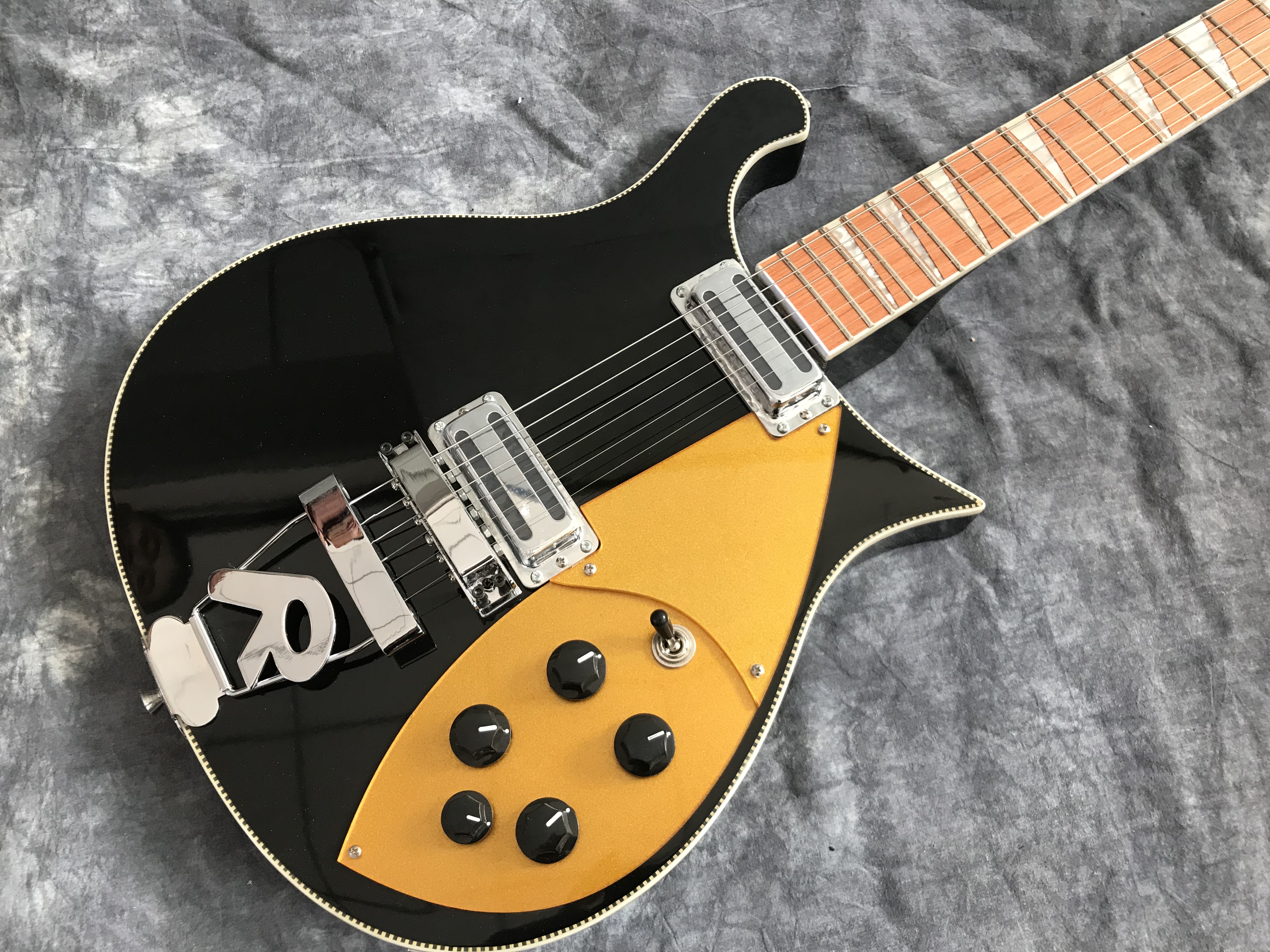 Ricken Electric Guitar Neck Thru Body 660 Tom Petty Black-image-759920932