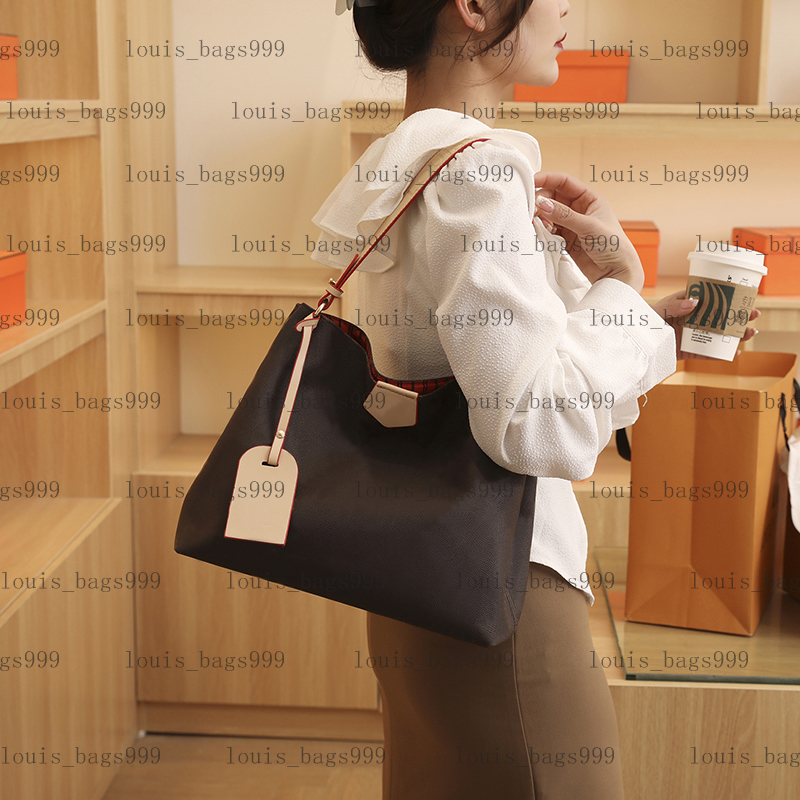 Femmes Luxurys Designers Sacs mode féminine européenne et américaine grande capacité Tote Bag Chaîne en PU simple épaule en bandoulière Sac seau