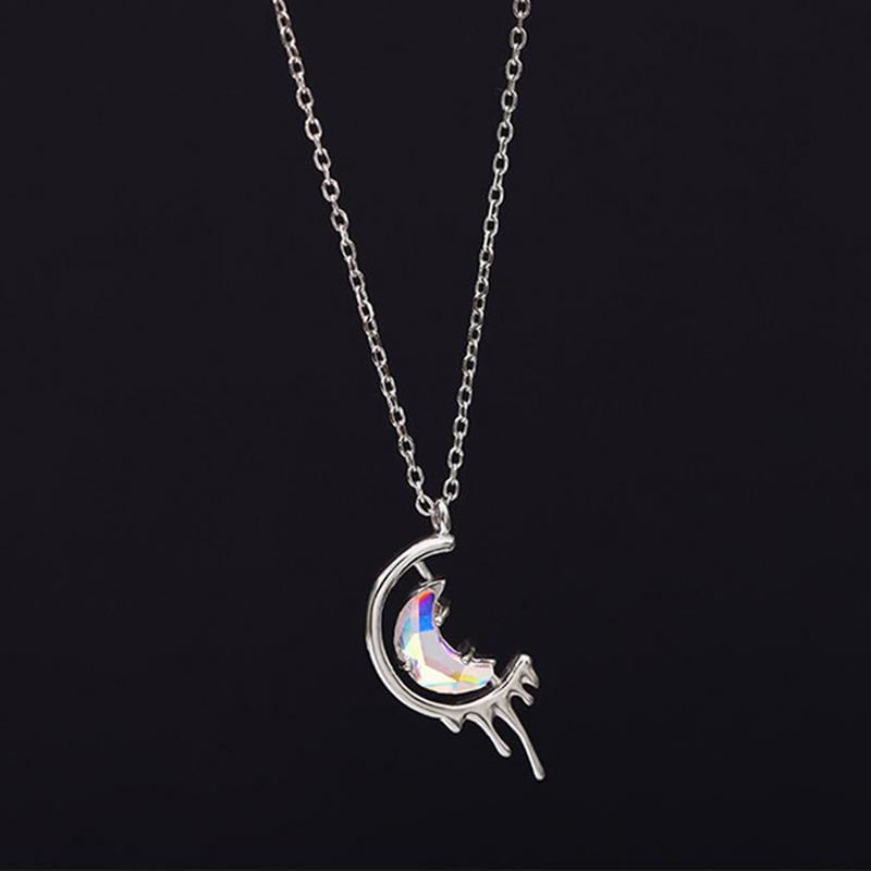 

Chains Exquisite Luxury Meniscus Moon Women Necklace Colorful Glazed Stone Clavicle Chain Stylish Kolye Wedding Jewelry PendantChains