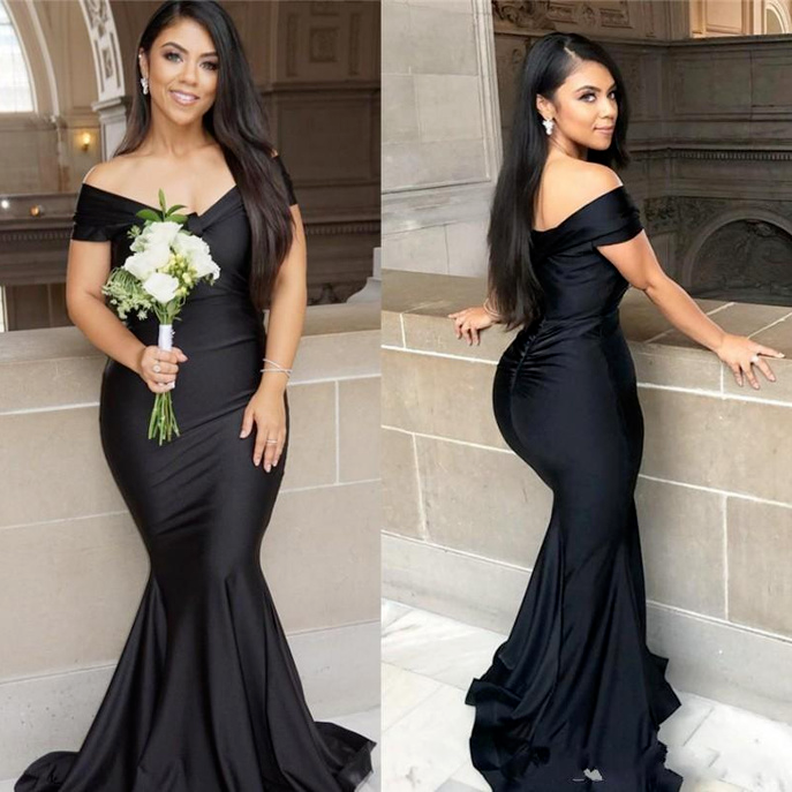 

2022 Black Mermaid Long Bridesmaid Dresses Plus Size Off The Shoulder Ruched Floor length Garden Maid of Honor Wedding Party Guest Gowns B0510
